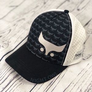 Reflective RUNNING Trucker hat
